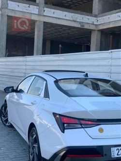هیوندای ئەلەنترا